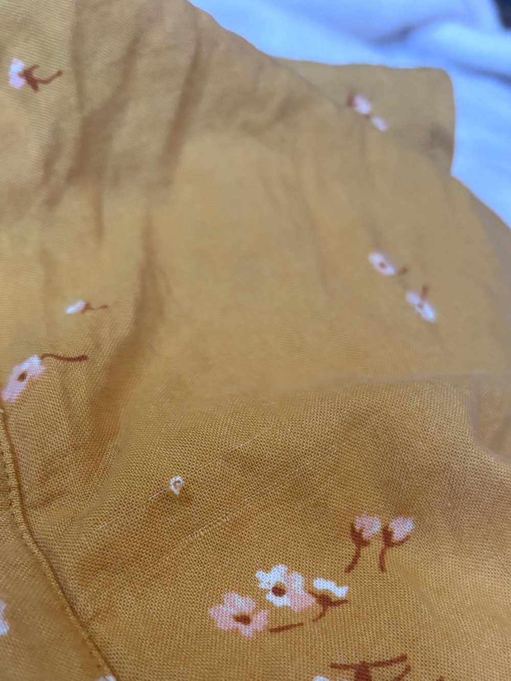a.n.a Mustard Floral Linen Blend Flutter Sleeve Button Front Blouse 2X NWT - Picture 8 of 8